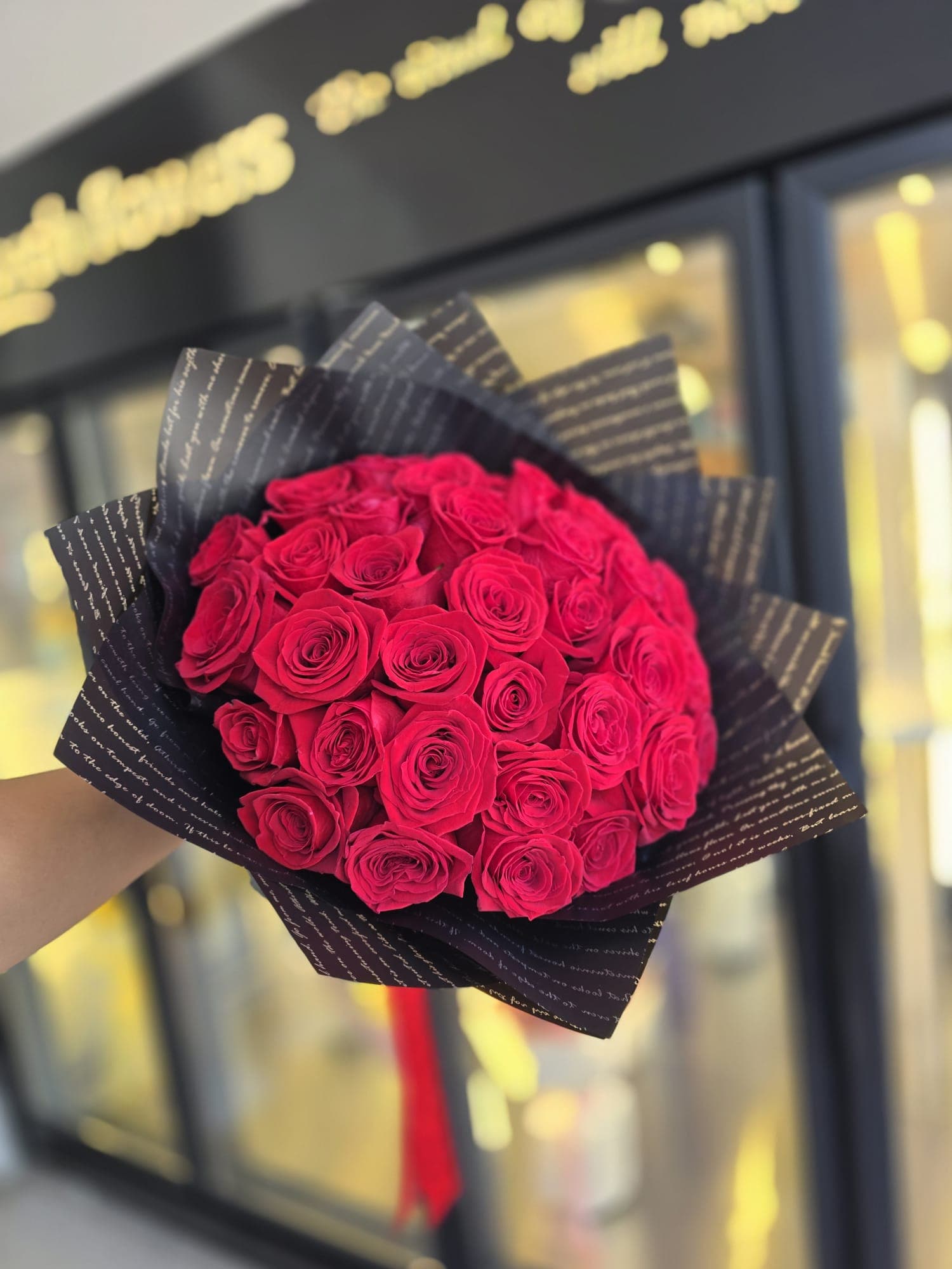 Buchet de Trandafiri Roșii – Buchete Clasice